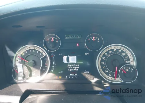 2013 Ram 1500 R/T z USA, uszkodzony, nr VIN 3C6JR6CT3DG521497